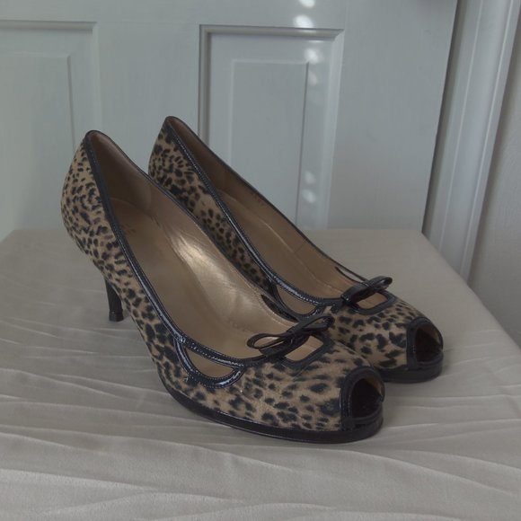 New Stuart Weitzman Leopard Print Peep Toe Pumps sz 8 - Picture 1 of 15